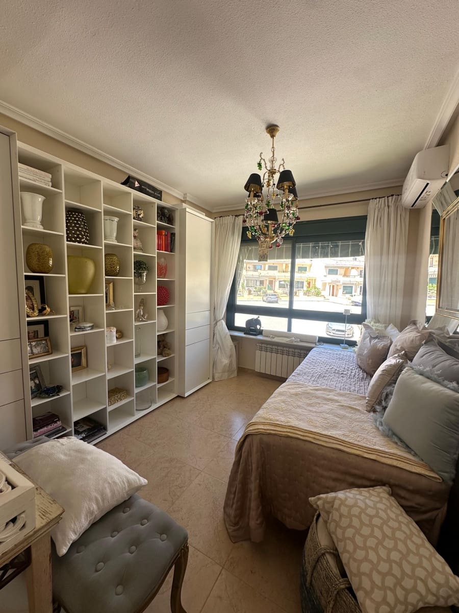 2 chambre Maison de Ville à vendre à Villamartin avec piscine garage - 269 000 € (Ref: 9324645)