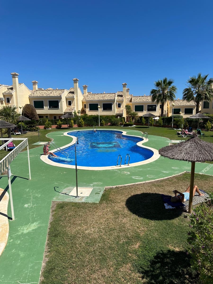 2 chambre Maison de Ville à vendre à Villamartin avec piscine garage - 269 000 € (Ref: 9324645)