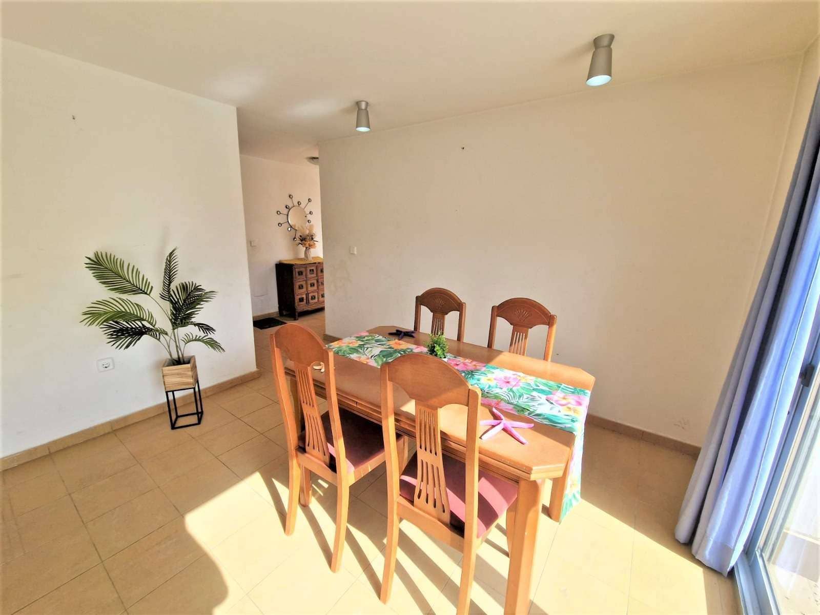 Chalet de 5 habitaciones en Santiago de la Ribera en venta con garaje - 455.000 € (Ref: 9324647)