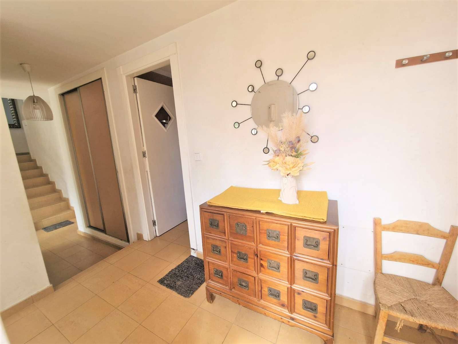 Chalet de 5 habitaciones en Santiago de la Ribera en venta con garaje - 455.000 € (Ref: 9324647)