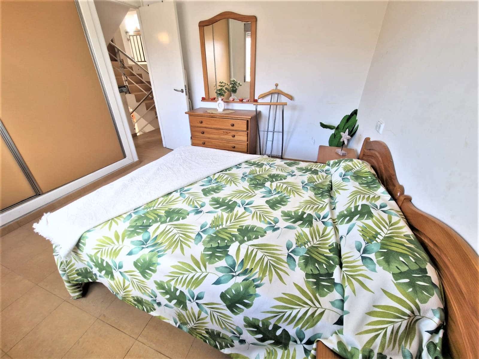 Chalet de 5 habitaciones en Santiago de la Ribera en venta con garaje - 455.000 € (Ref: 9324647)