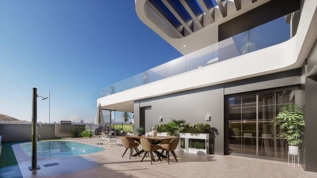 3 Zimmer Villa zu verkaufen in Los Alcázares mit Pool - 449.900 € (Ref: 9324654)