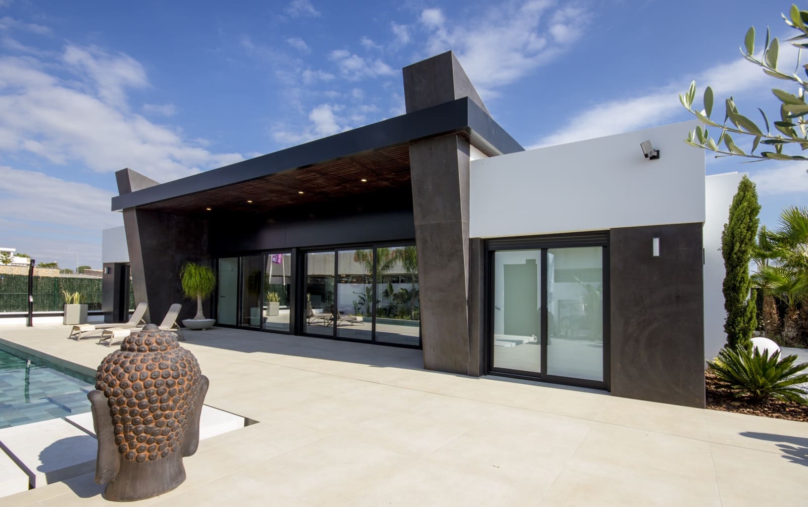 3 Zimmer Villa zu verkaufen in Ciudad Quesada mit Pool - 639.900 € (Ref: 9324657)