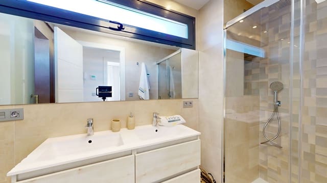 3 Zimmer Villa zu verkaufen in Los Alcázares mit Pool - 399.000 € (Ref: 9324661)