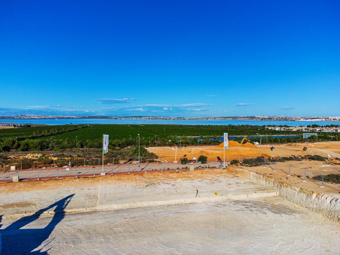 2 sypialnia Apartament na sprzedaż w Los Balcones z basenem - 309 000 € (Ref: 9324679)