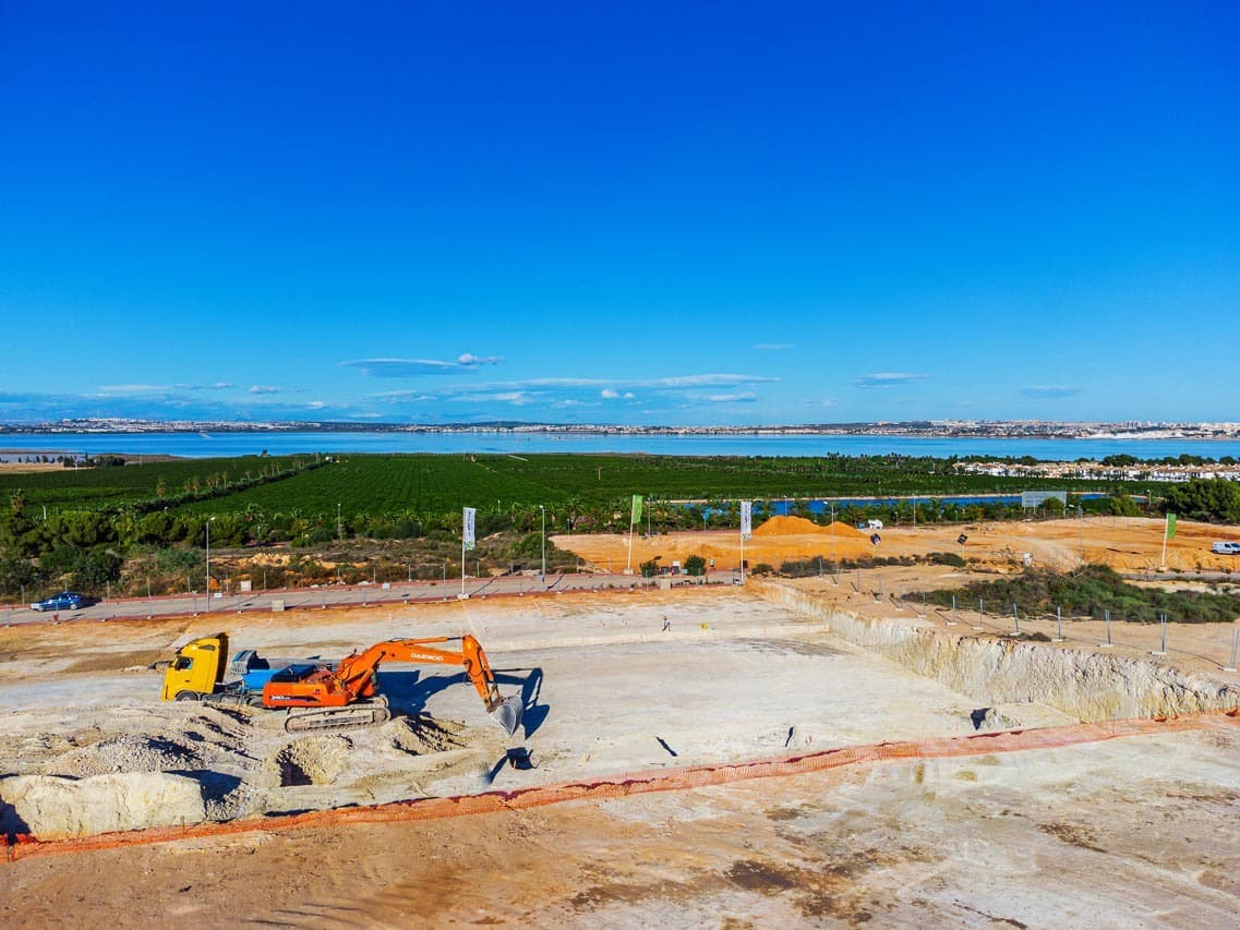 2 sypialnia Apartament na sprzedaż w Los Balcones z basenem - 309 000 € (Ref: 9324679)