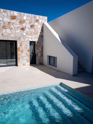 3 quarto Moradia para venda em Algorfa com piscina - 619 000 € (Ref: 9324681)