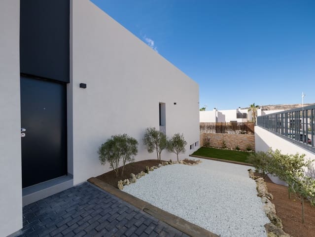 3 quarto Moradia para venda em Algorfa com piscina - 619 000 € (Ref: 9324681)