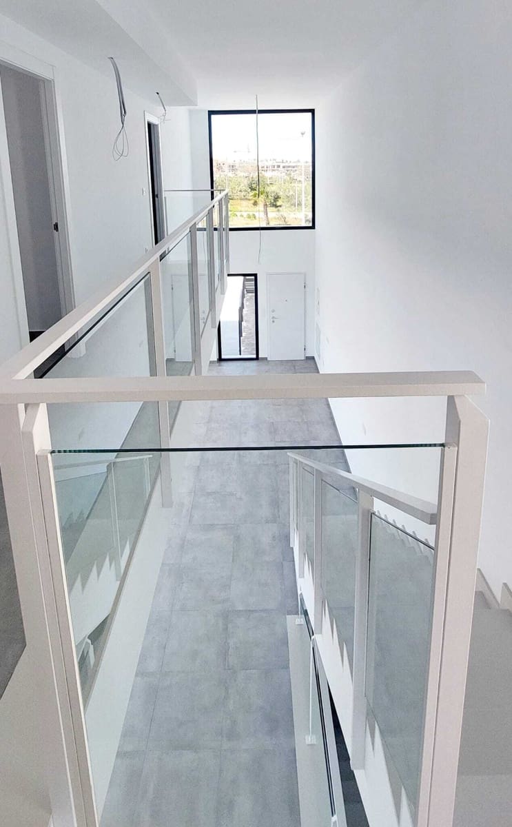 4 quarto Moradia para venda em Gran Alacant com piscina - 575 000 € (Ref: 9324705)