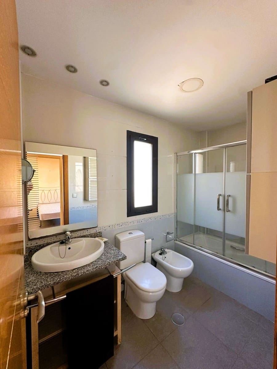 3 camera da letto Villa in vendita in San Cayetano - 209.000 € (Rif: 9324738)