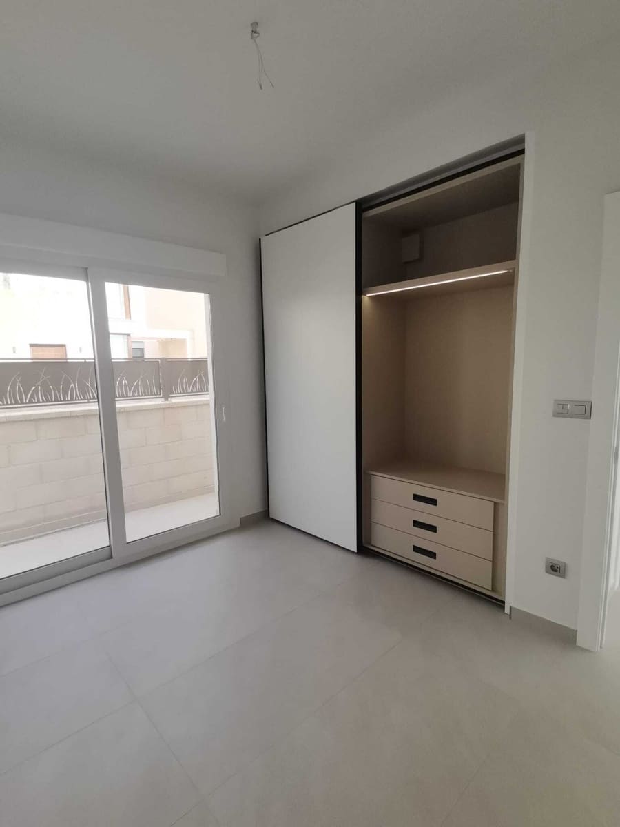 3 Zimmer Villa zu verkaufen in Los Montesinos mit Pool - 579.000 € (Ref: 9324747)