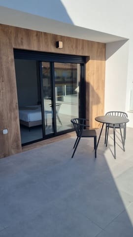 3 makuuhuone Huvila myytävänä paikassa Pilar de la Horadada mukana uima-altaan - 370 000 € (Ref: 9324748)