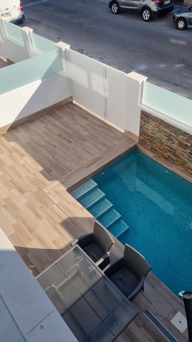 3 makuuhuone Huvila myytävänä paikassa Pilar de la Horadada mukana uima-altaan - 370 000 € (Ref: 9324748)