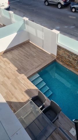 3 makuuhuone Huvila myytävänä paikassa Pilar de la Horadada mukana uima-altaan - 370 000 € (Ref: 9324748)