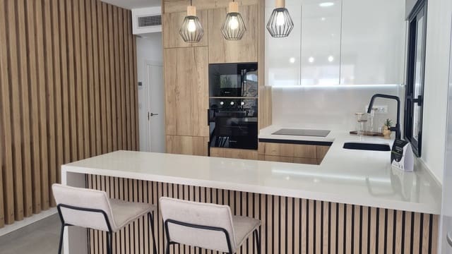 3 makuuhuone Huvila myytävänä paikassa Pilar de la Horadada mukana uima-altaan - 370 000 € (Ref: 9324748)