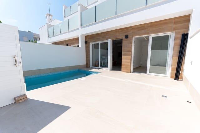 Chalet de 3 habitaciones en San Pedro del Pinatar en venta con piscina - 375.000 € (Ref: 9324764)