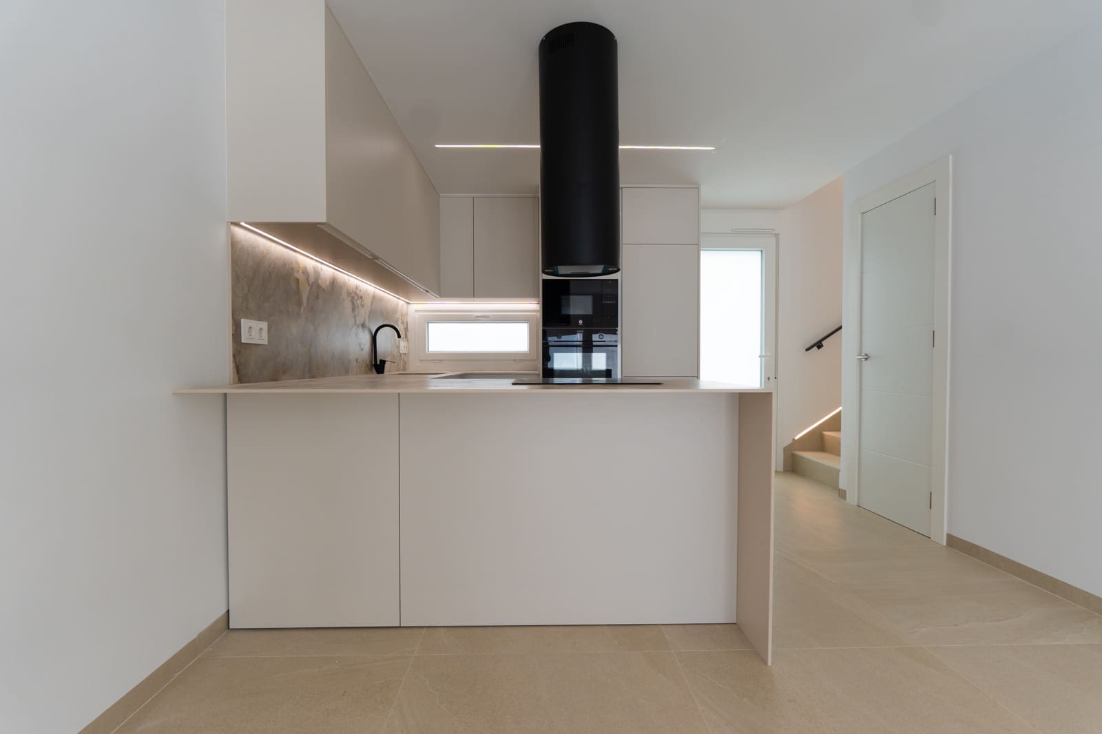 Chalet de 3 habitaciones en San Pedro del Pinatar en venta con piscina - 375.000 € (Ref: 9324764)