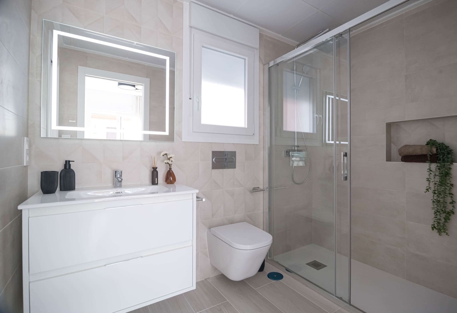 3 Zimmer Villa zu verkaufen in Avileses mit Pool - 279.000 € (Ref: 9324773)