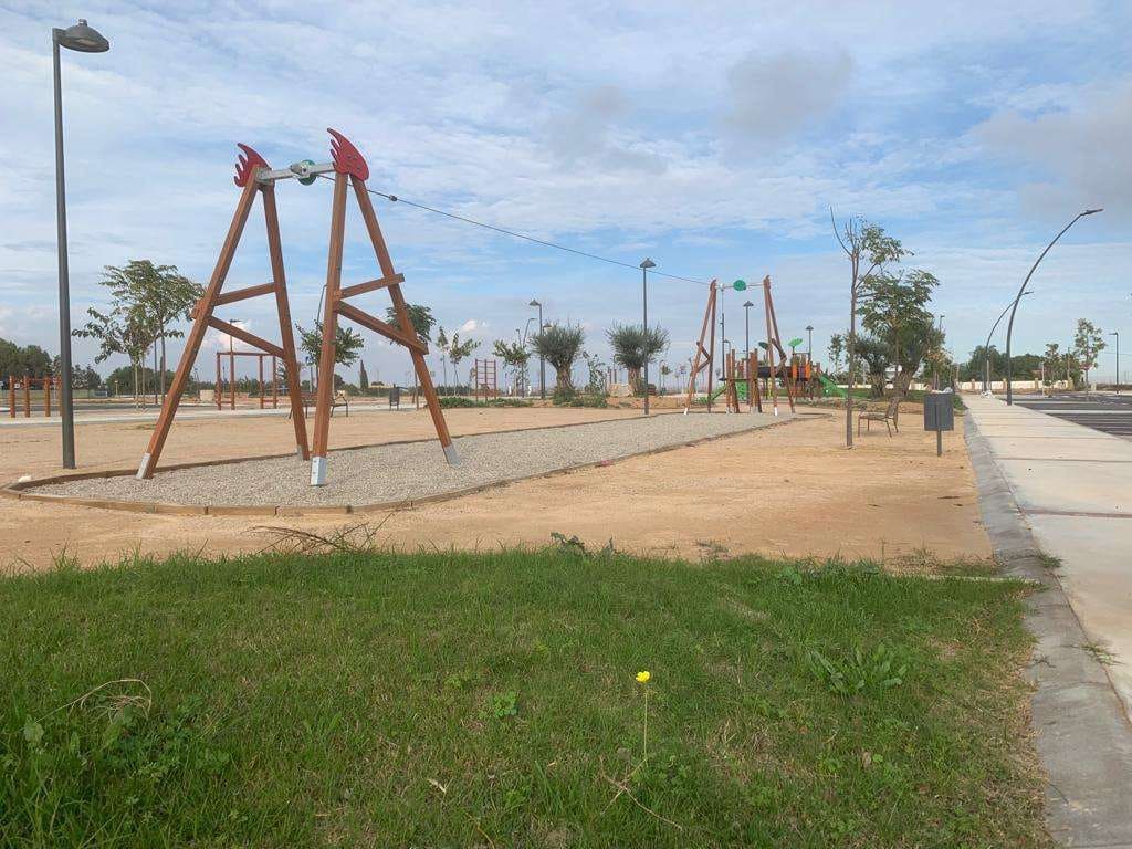 2 Zimmer Villa zu verkaufen in Roldan mit Pool - 263.500 € (Ref: 9324776)