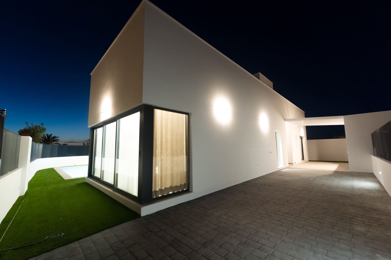 Chalet de 3 habitaciones en Los Alcázares en venta con piscina - 829.000 € (Ref: 9324796)