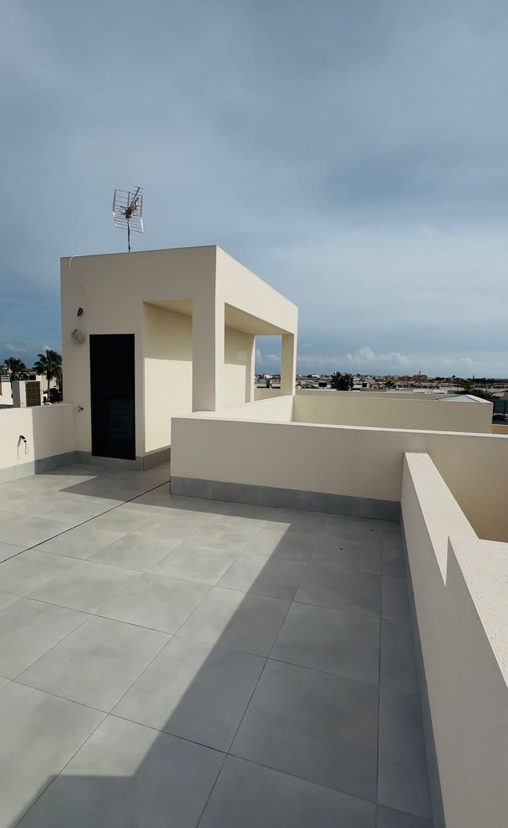 3 quarto Moradia para venda em San Pedro del Pinatar com piscina - 425 000 € (Ref: 9331742)