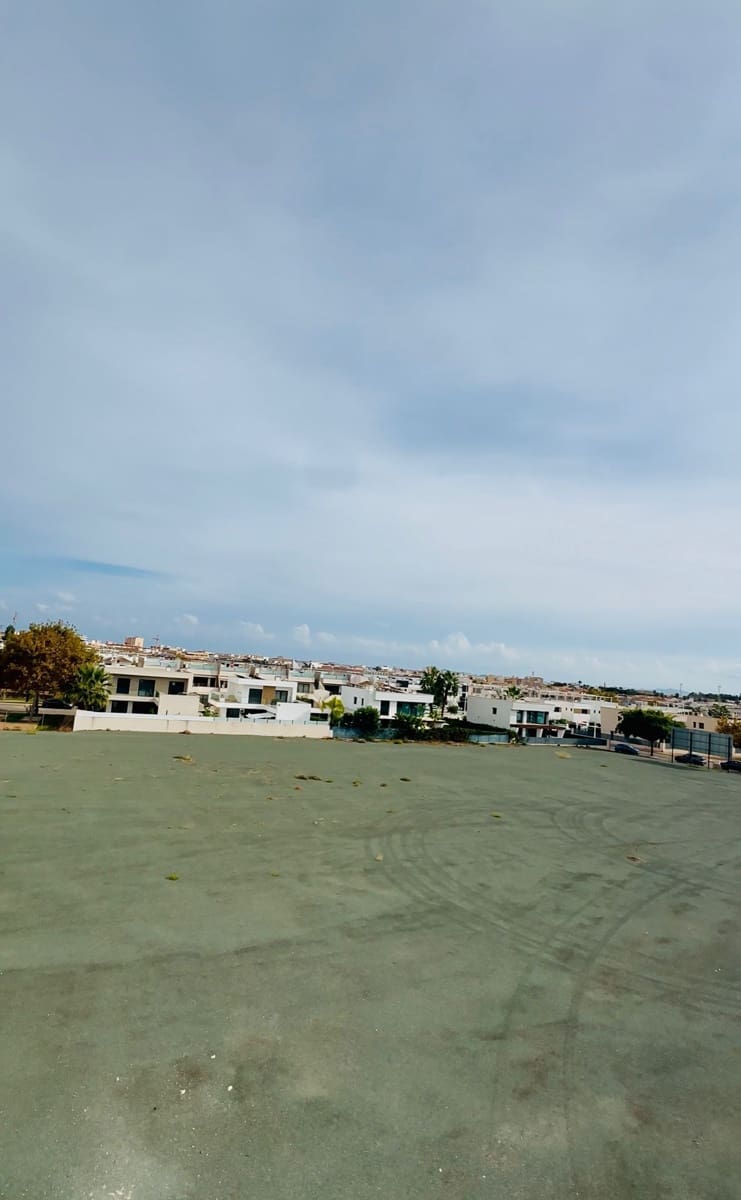 3 quarto Moradia para venda em San Pedro del Pinatar com piscina - 425 000 € (Ref: 9331742)