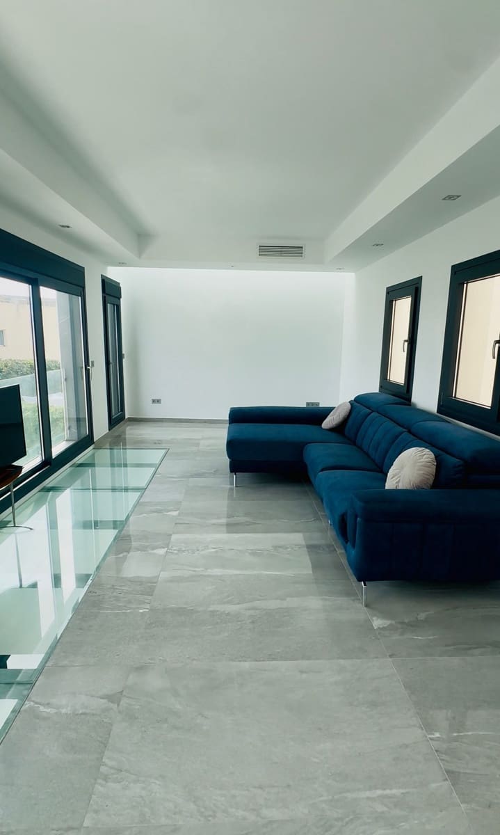 3 quarto Moradia para venda em San Pedro del Pinatar com piscina - 425 000 € (Ref: 9331742)