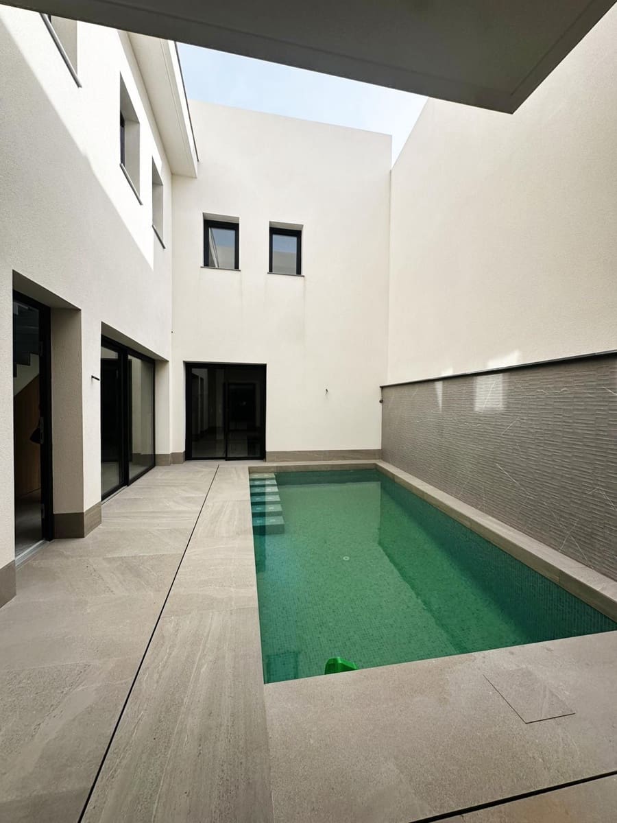 3 quarto Moradia para venda em San Pedro del Pinatar com piscina - 425 000 € (Ref: 9331742)