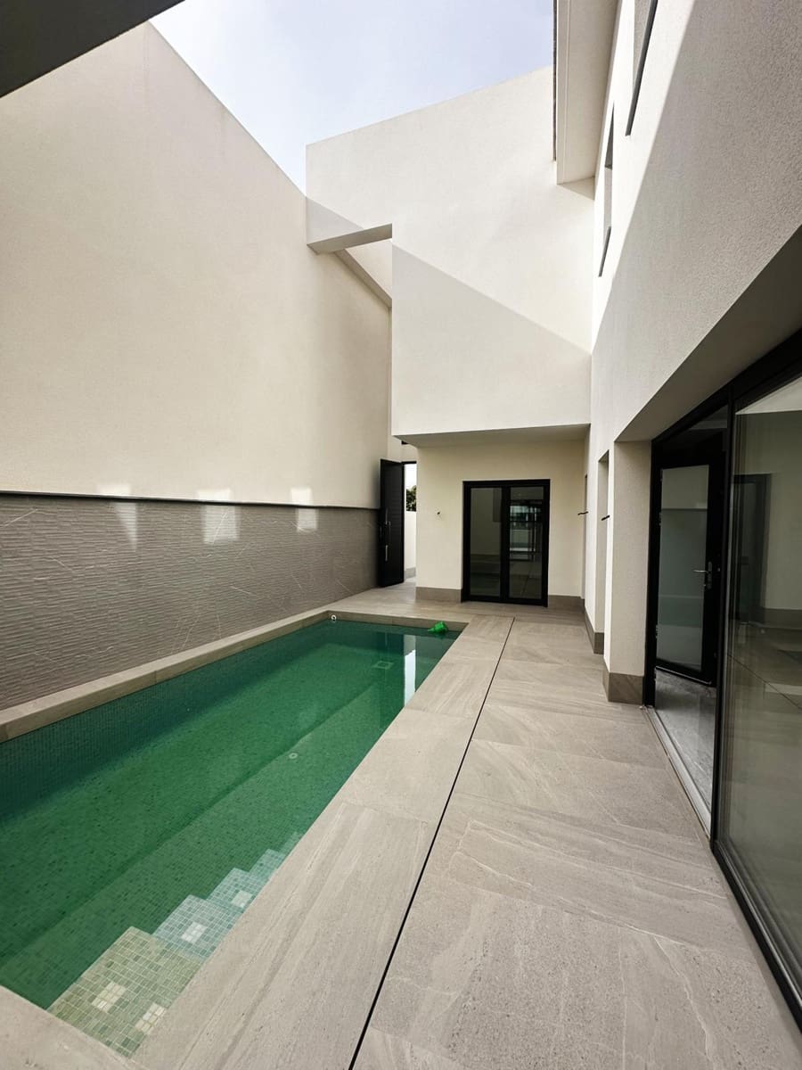 3 quarto Moradia para venda em San Pedro del Pinatar com piscina - 425 000 € (Ref: 9331742)