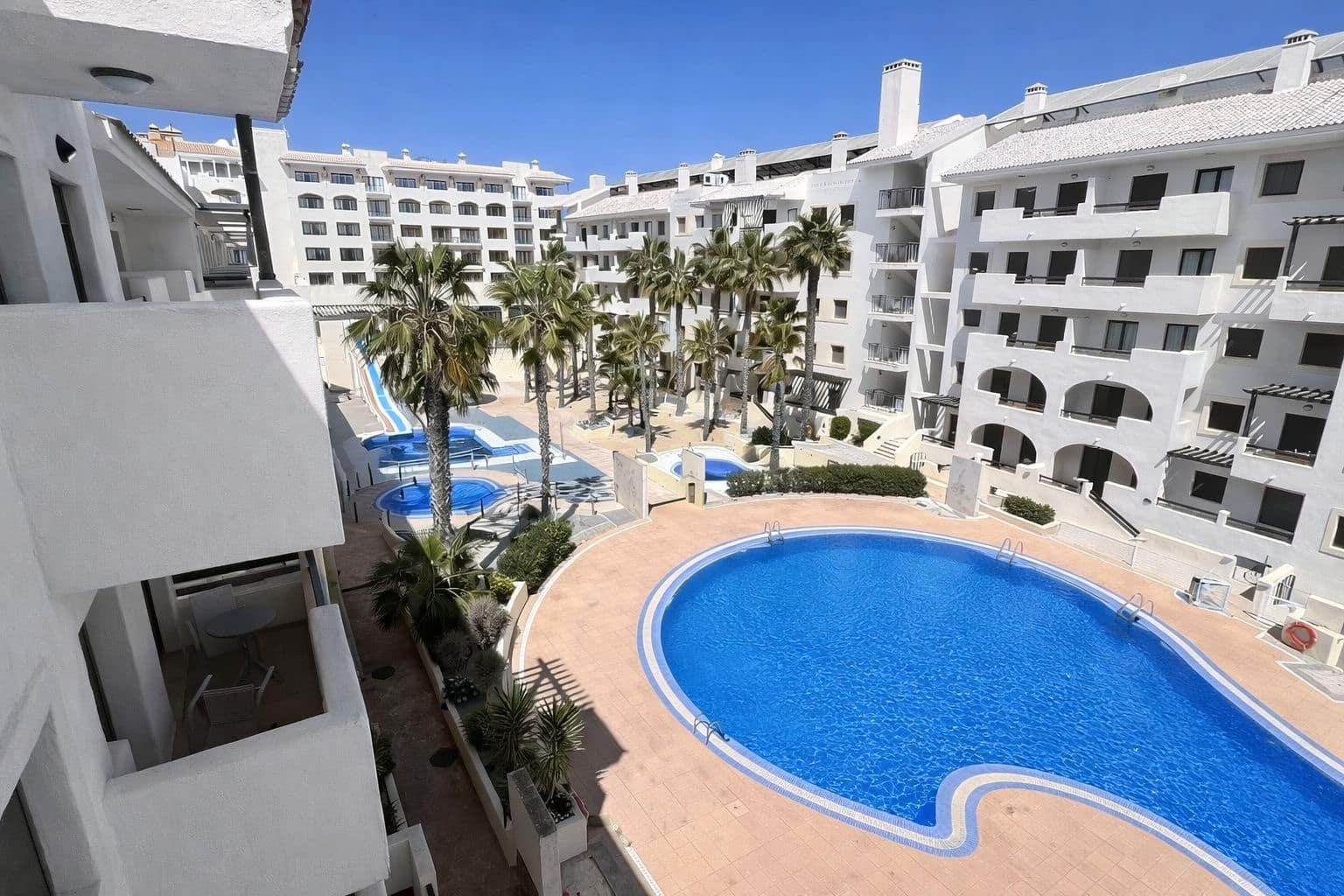 2 bedroom Apartment for sale in Los Alcazares with pool garage - € 135,800 (Ref: 9466151)