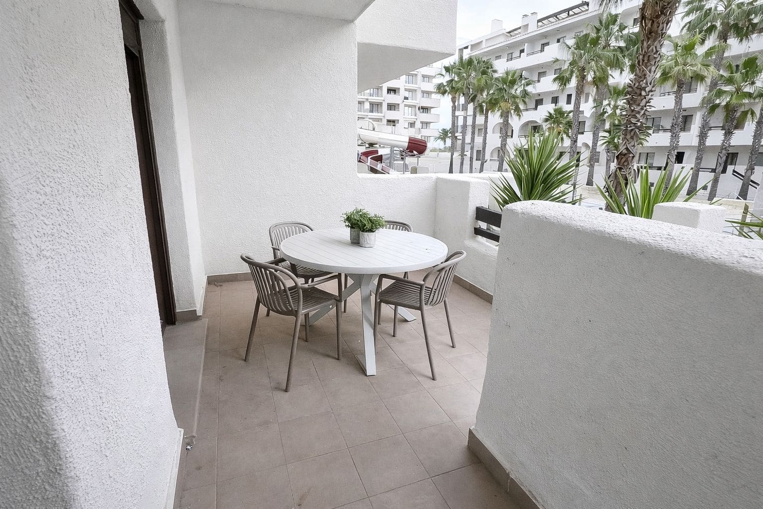 2 bedroom Apartment for sale in Los Alcazares with pool garage - € 135,800 (Ref: 9466151)
