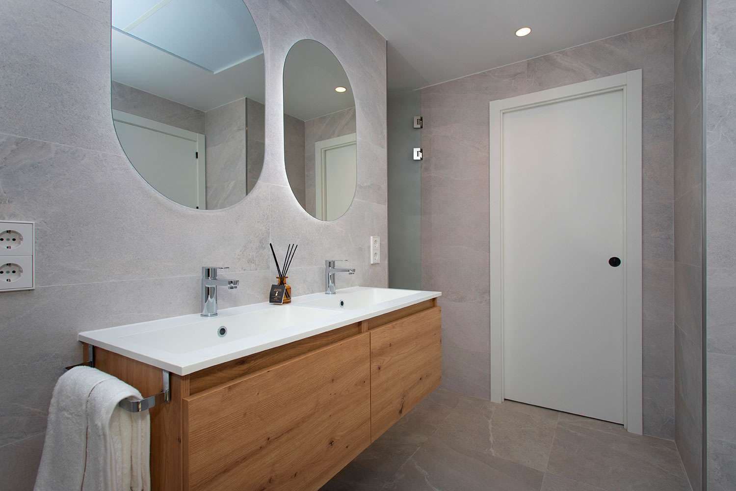 3 bedroom Villa for sale in Torre de la Horadada with pool - € 544,900 (Ref: 9475023)