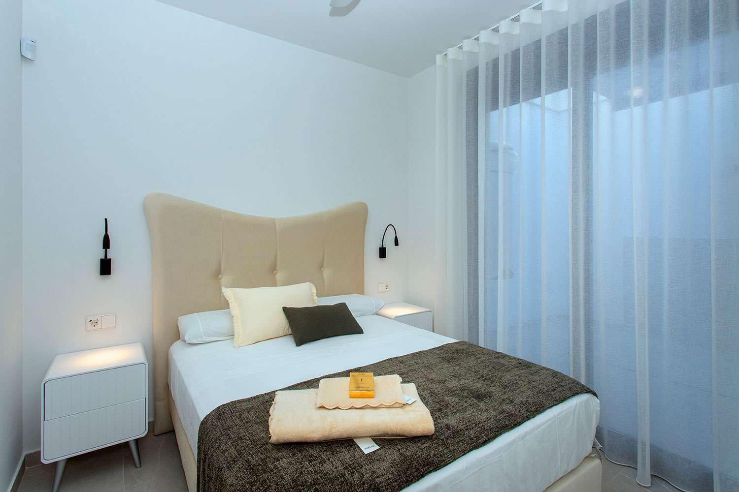 3 bedroom Villa for sale in Torre de la Horadada with pool - € 544,900 (Ref: 9475023)