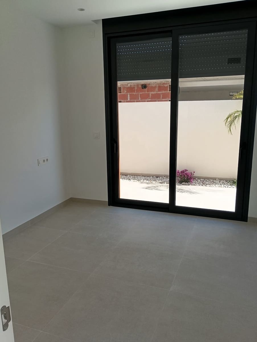 3 makuuhuone Huvila myytävänä paikassa Pilar de la Horadada mukana uima-altaan - 594 000 € (Ref: 9676269)