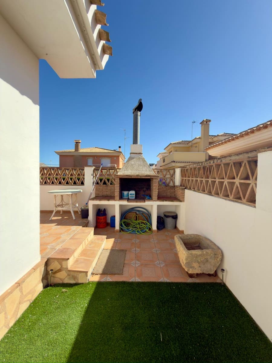 4 bedroom Villa for sale in San Javier with pool garage - € 620,000 (Ref: 9739119)