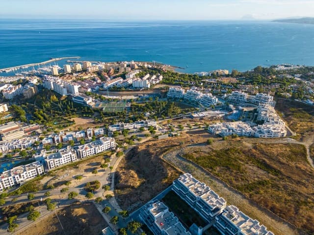 4 chambre Appartement à vendre à Huerta Nueva, Estepona avec garage - 1 080 000 € (Ref: 9759756)