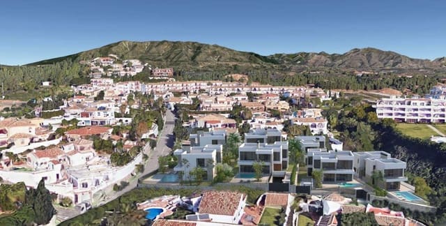 4 slaapkamer Villa te koop in Las Lagunas de Mijas, Mijas met zwembad garage - € 2.275.000 (Ref: 9759854)