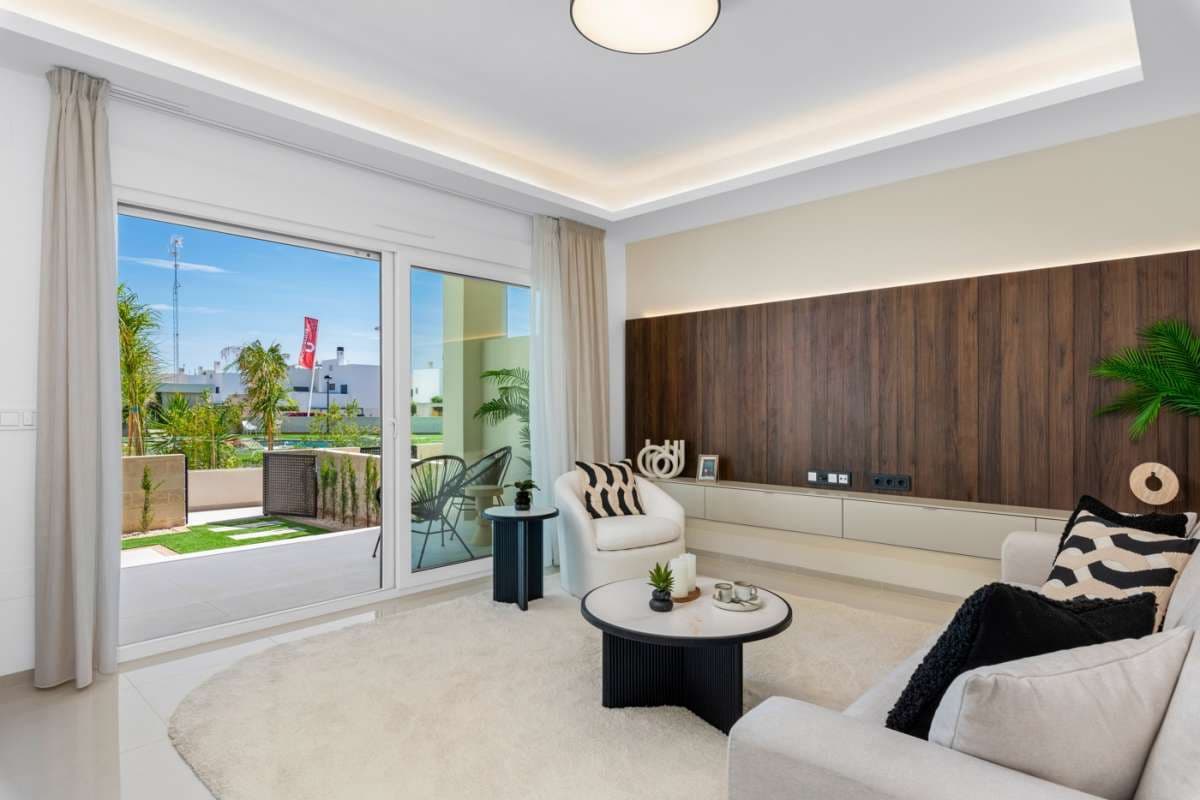 2 chambre Bungalow à vendre à Ciudad Quesada avec garage - 330 000 € (Ref: 9759944)