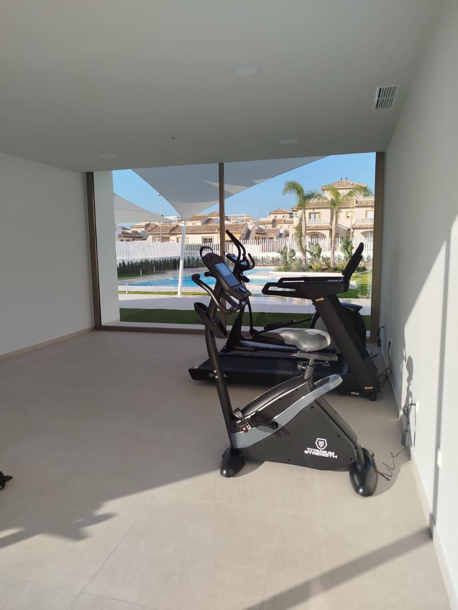 2 bedroom Apartment for sale in Cabo Roig with pool garage - € 369,000 (Ref: 9759964)