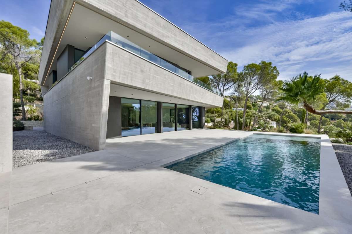 4 bedroom Villa for sale in Altea with pool garage - € 2,345,000 (Ref: 9759969)