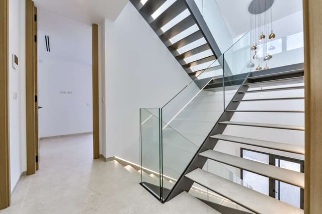 4 soverom Villa til salgs i Altea med svømmebasseng garasje - € 2 345 000 (Ref: 9759969)