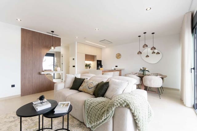 3 sypialnia Willa na sprzedaż w San Pedro del Pinatar ciudad, San Pedro del Pinatar z basenem garażem - 439 000 € (Ref: 9759995)