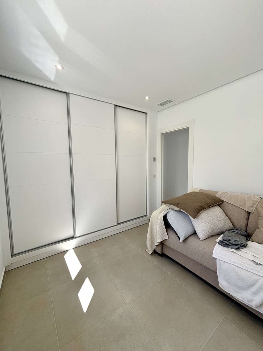 3 sypialnia Willa na sprzedaż w Benijofar z basenem garażem - 589 000 € (Ref: 9759997)