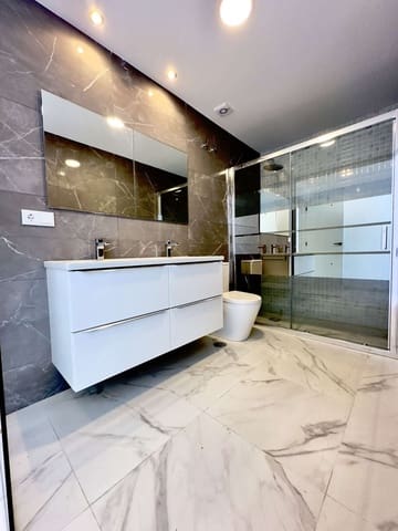 4 Zimmer Villa zu verkaufen in Ciudad Quesada, Rojales mit Pool Garage - 834.000 € (Ref: 9760003)