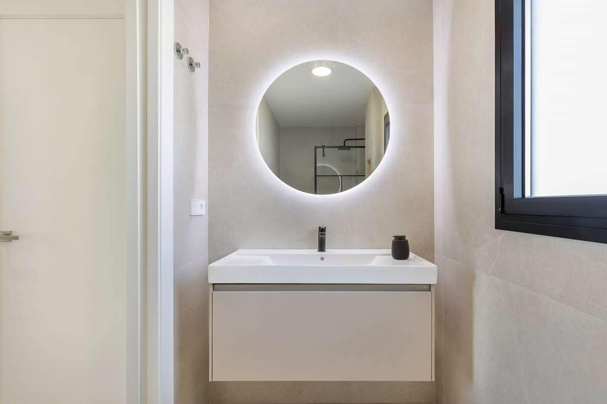 3 soverom Villa til salgs i Los Alcazares med svømmebasseng garasje - € 429 000 (Ref: 9760010)