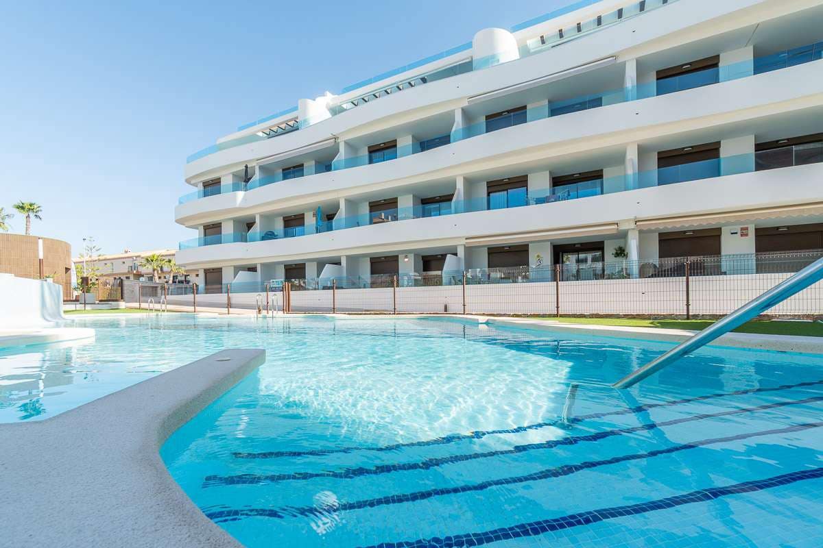 3 soverom Leilighet til salgs i Orihuela Costa med svømmebasseng garasje - € 395 000 (Ref: 9766874)