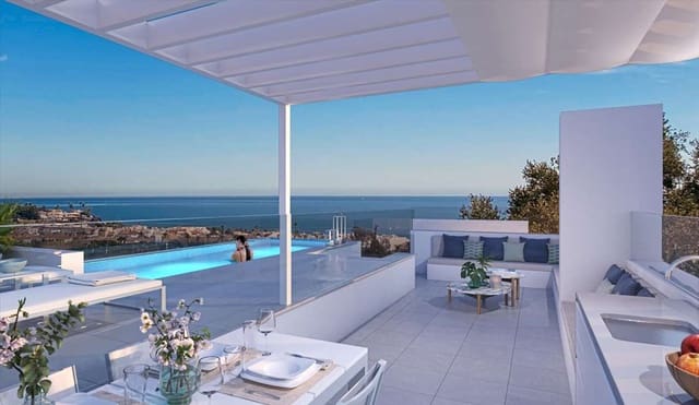 2 soveværelse Lejlighed til salg i La Cala de Mijas, Mijas med swimmingpool garage - € 520.000 (Ref: 9766882)