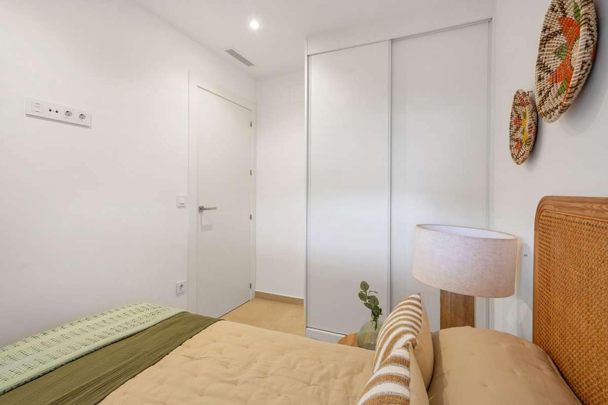 3 camera da letto Bungalow in vendita in Los Alcazares con garage - 399.900 € (Rif: 9766894)