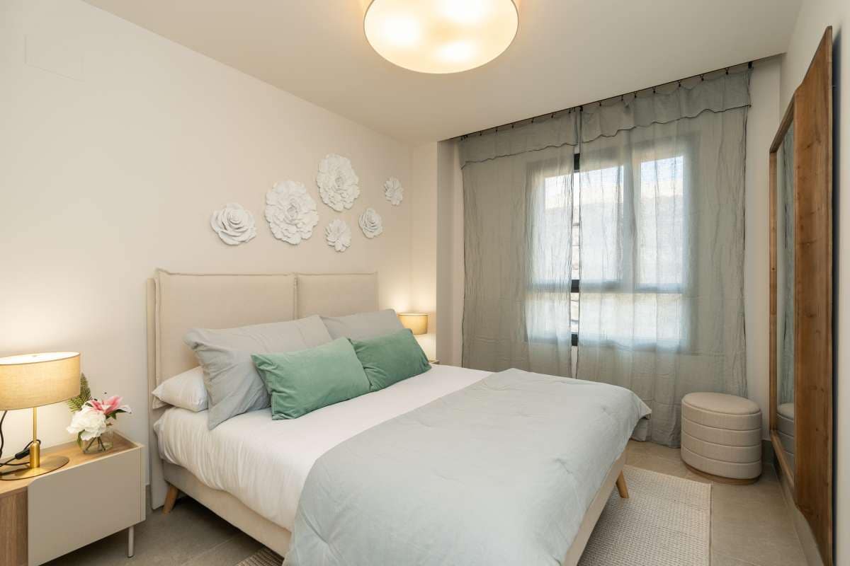 2 sovrum Lägenhet till salu i Benahavis med pool garage - 499 000 € (Ref: 9766961)