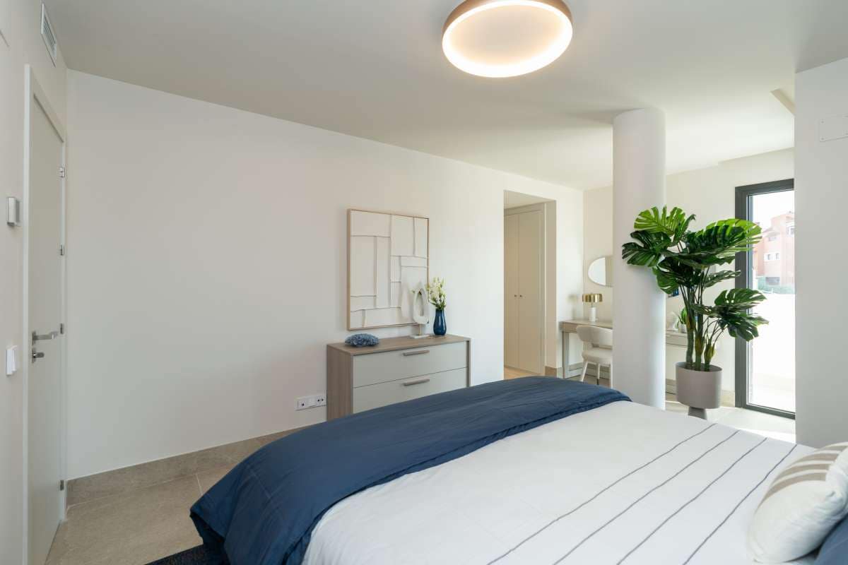 2 sovrum Lägenhet till salu i Benahavis med pool garage - 499 000 € (Ref: 9766961)